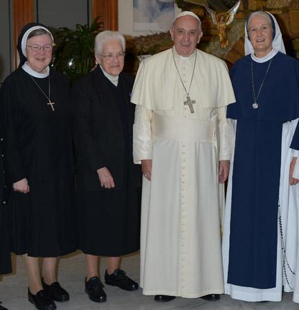 Mother M. Clare Millea, ASCJ; Sister Sharon Holland, IHM; Pope Francis; Mother Agnes Mary Donovan, SV prior to press conference
